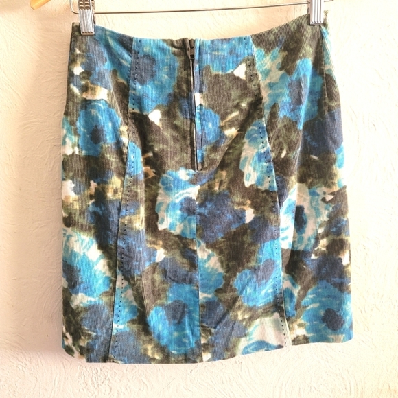 Anthropologie Postmark,  Calabria Corduroy Skirt, Floral Green and Blue, Size‎ 2 - Picture 3 of 7